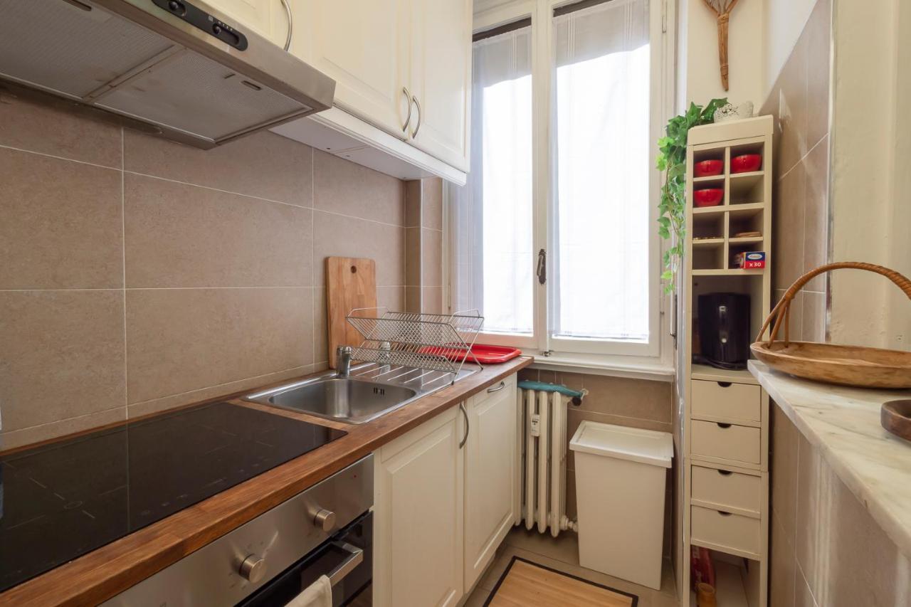 Luxury Flat Between Navigli And Duomo - Sambuco * Milán